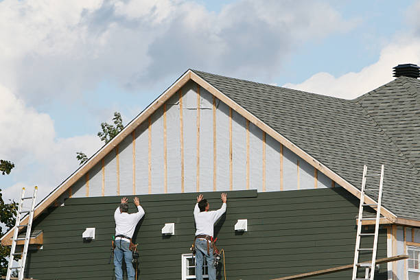 Professional Siding technician working in Anoka, MN